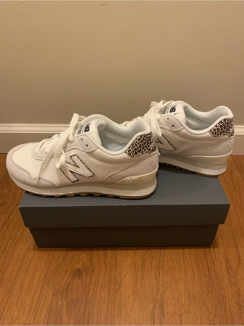 New Balance 515 - Cream with Leopard - Picture 1 of 6